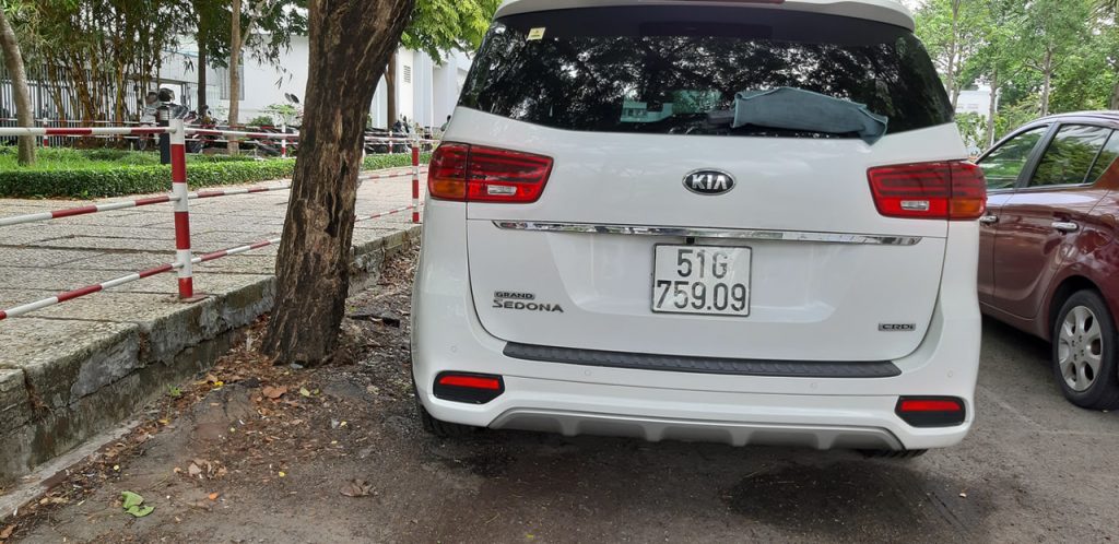 Kia Grand Sedona