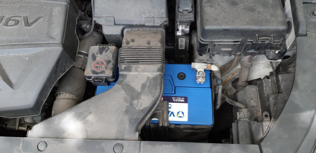 Thay bình ắc quy Kia Sedona 105d31L