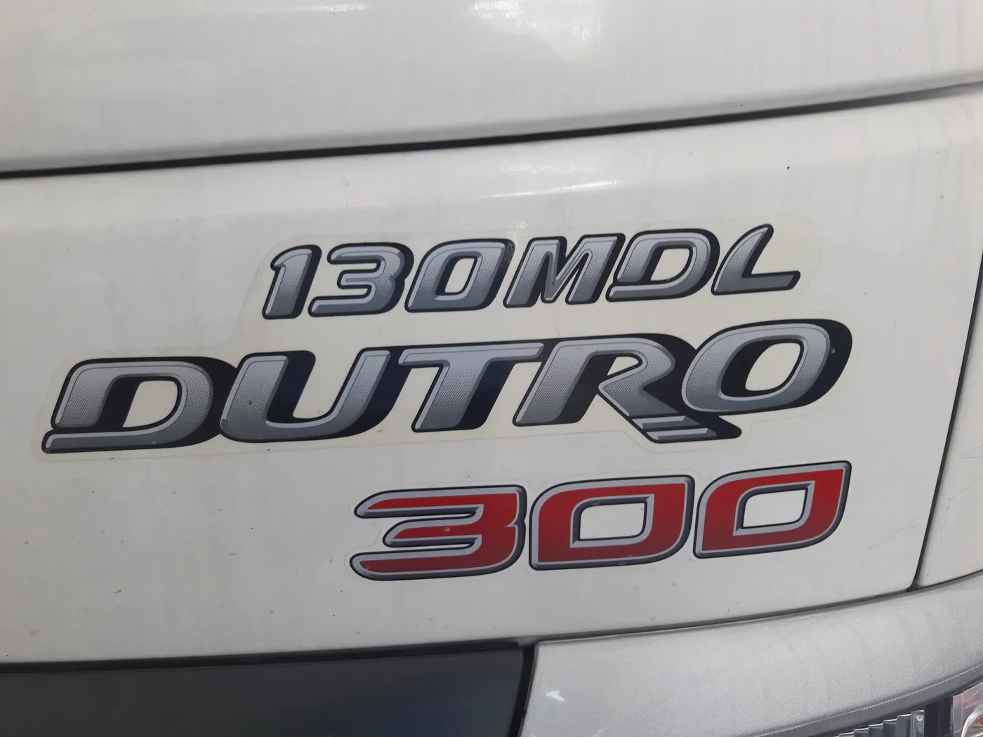 hino dutro 300 130mdl