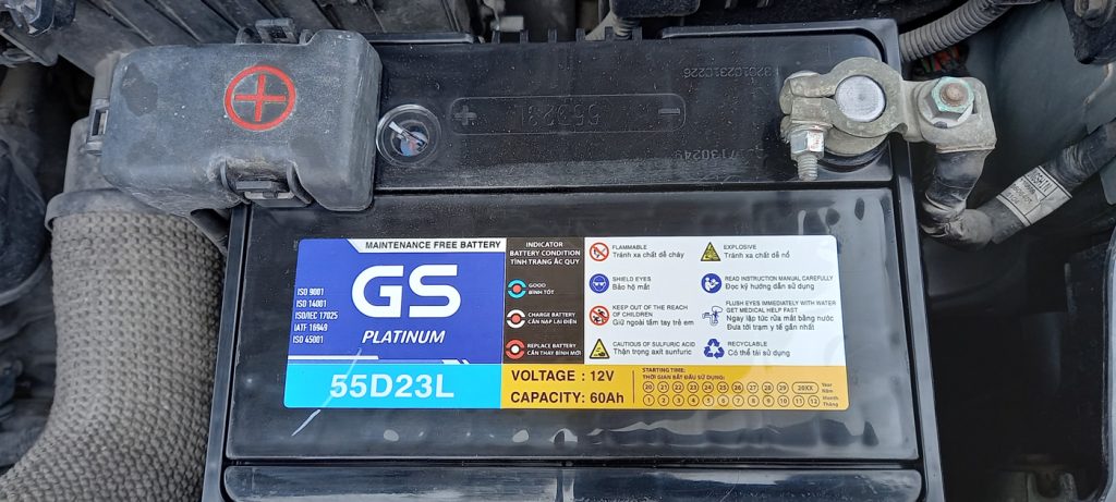 Bình ắc quy GS thay cho xe Kia Forte